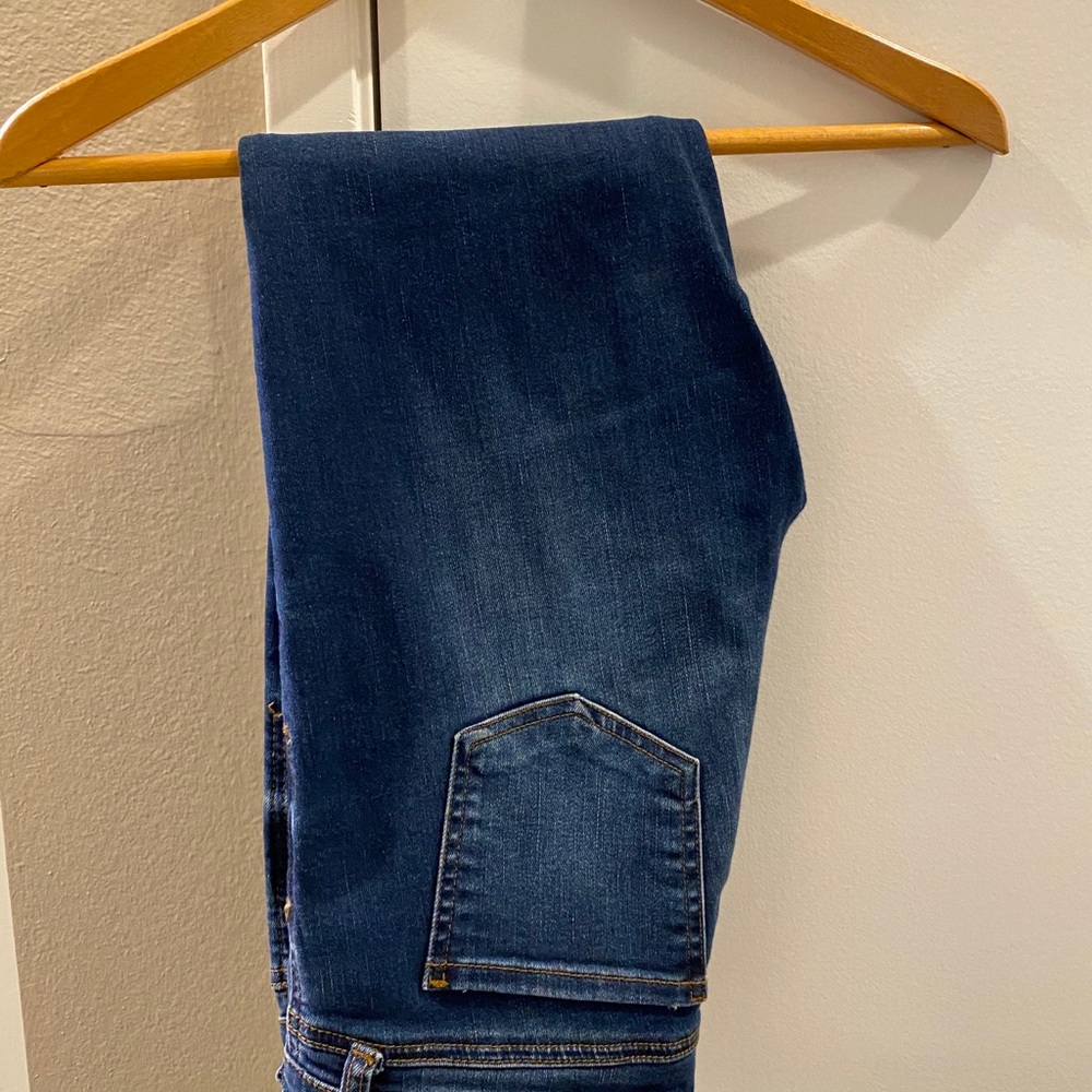 Stretchy Skinny Jeans